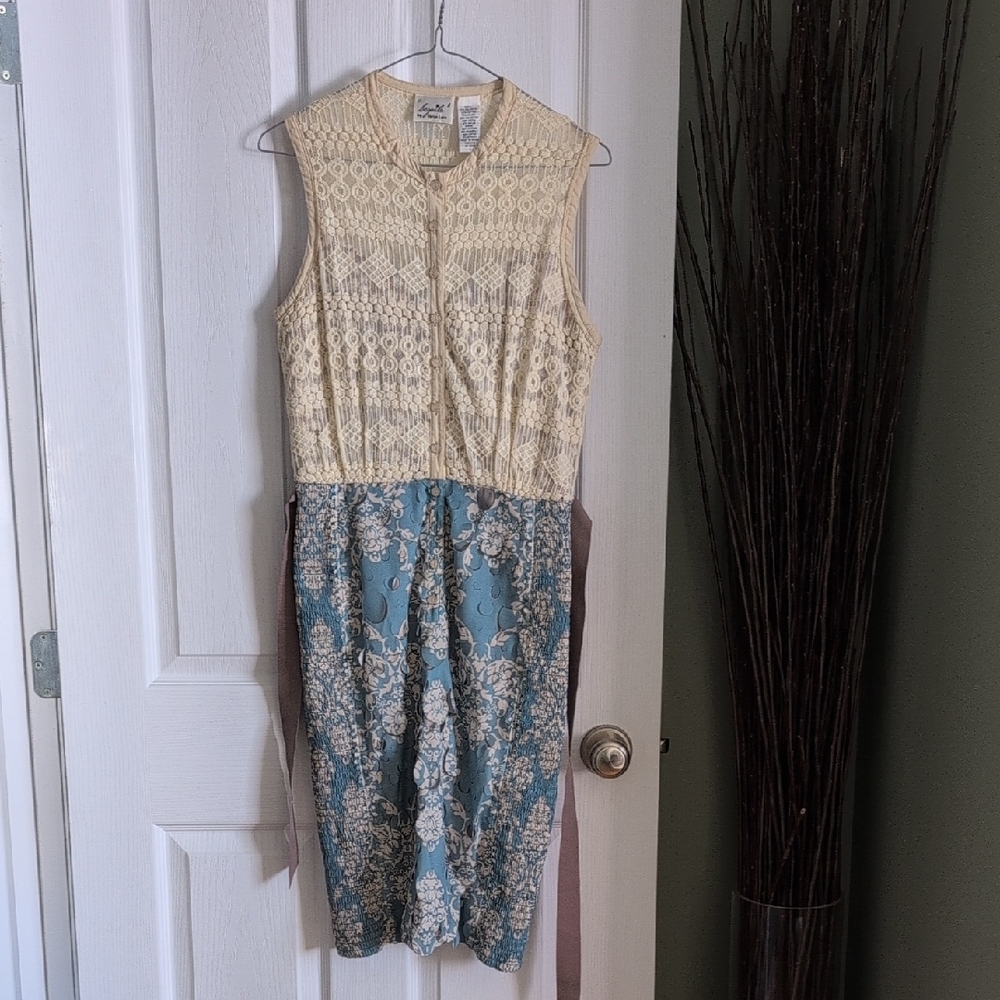 Elegant Lace and Floral Dress
